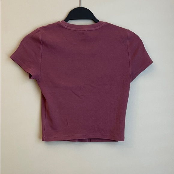 Aritzia HomeStretch™ Rib Crew Waist T-Shirt - Picture 3 of 3